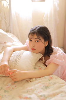 亚洲午夜理论片在线观看